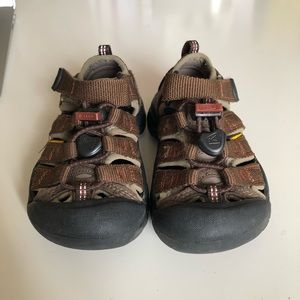 Keen sandals for your little biker